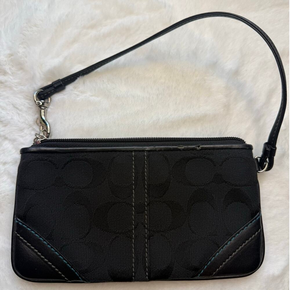 y2k Coach Vintage Leatherware Black Soho Wristlet - Picture 2 of 6